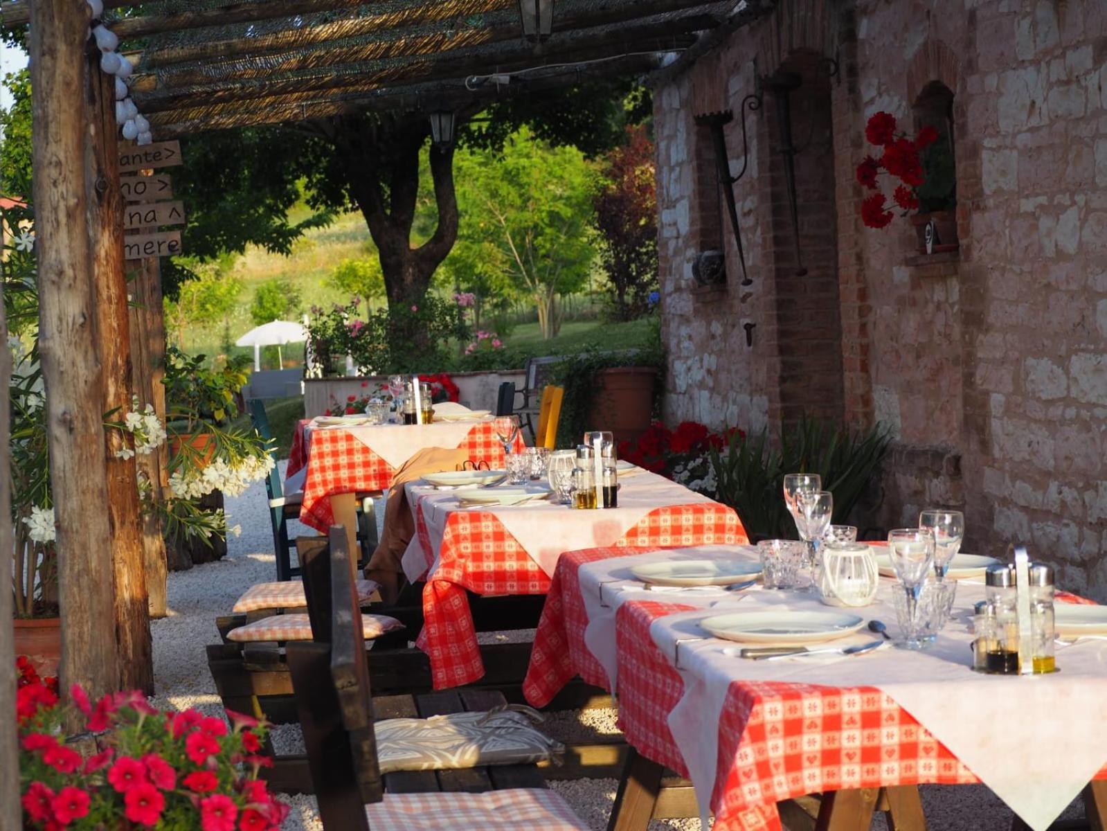 Agriturismo Il Castellaro Sassoferrato Eksteriør billede