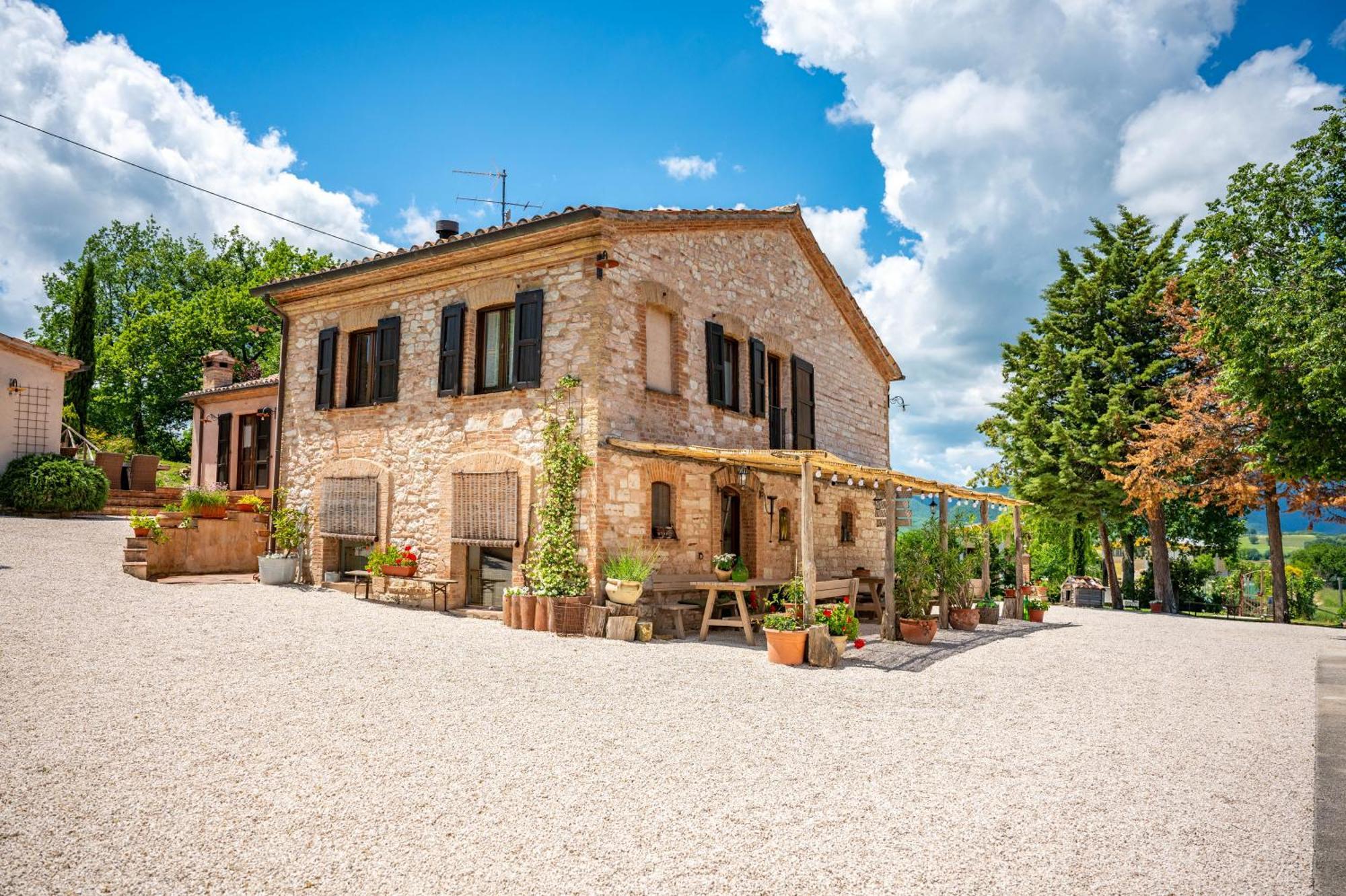 Agriturismo Il Castellaro Sassoferrato Eksteriør billede